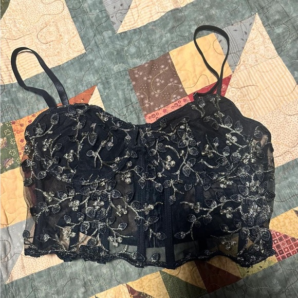 CUTE Bralette/Bustier Top - Picture 3 of 5